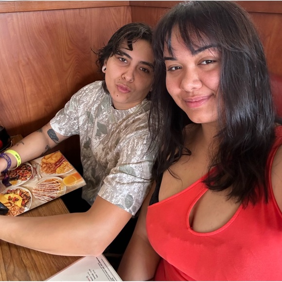 Meet your Posher, Arielle - Picture 12 of 16